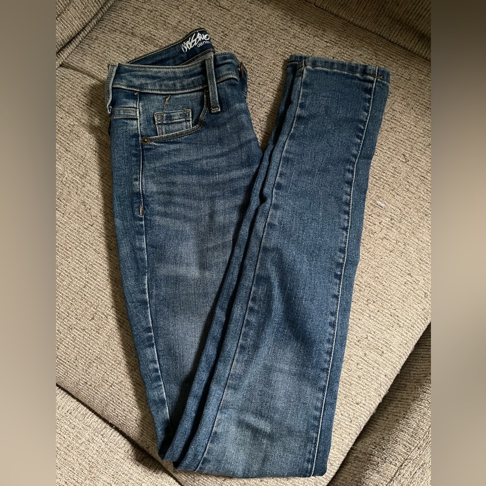 GOOD CONDITION TARGET BRANDED SKINNY JEANS HIGH RISE